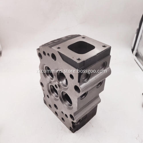 3081064 Cummins Cylinder Head
